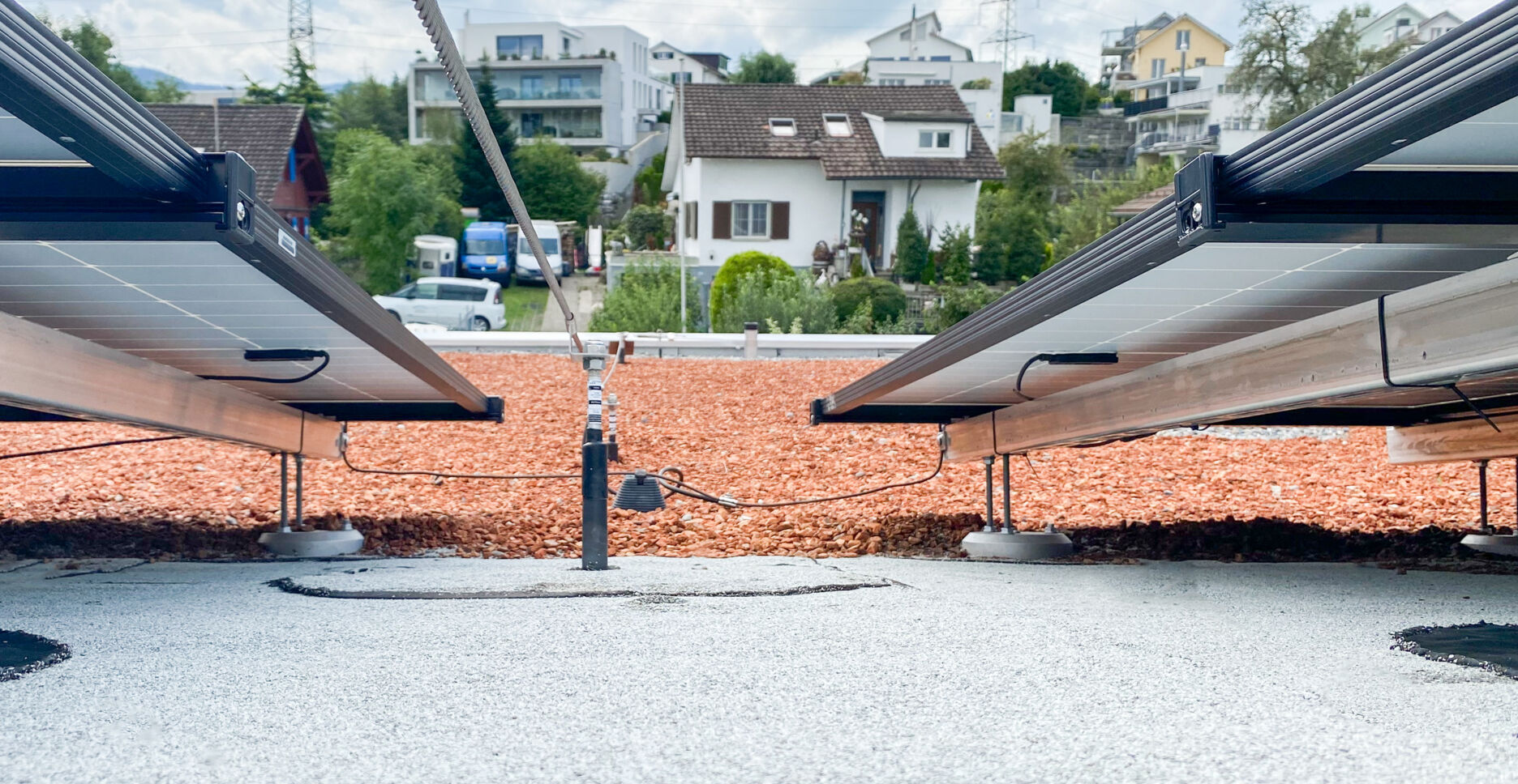 BefTec Montage auf dem Dach einer Kirche in Samstagern BefTec Montage