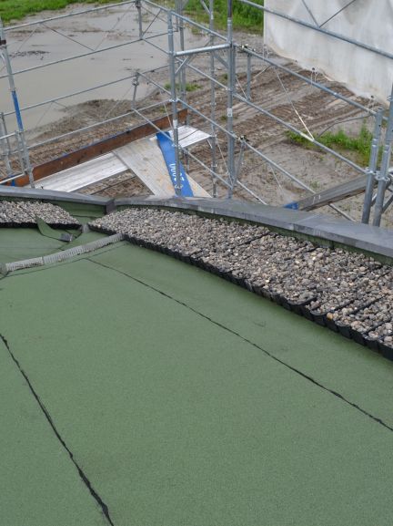 Rohes Dach ohne Dachbegrünung Pavillon des Mangettes