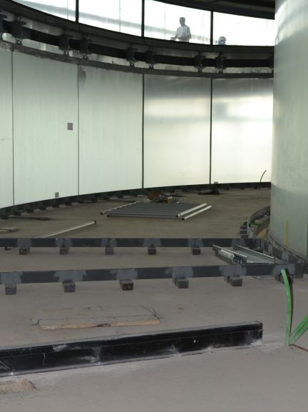 Baustelle von innen vor der Verlegung der Bodendämmung Audemars Piguet Le Chenit