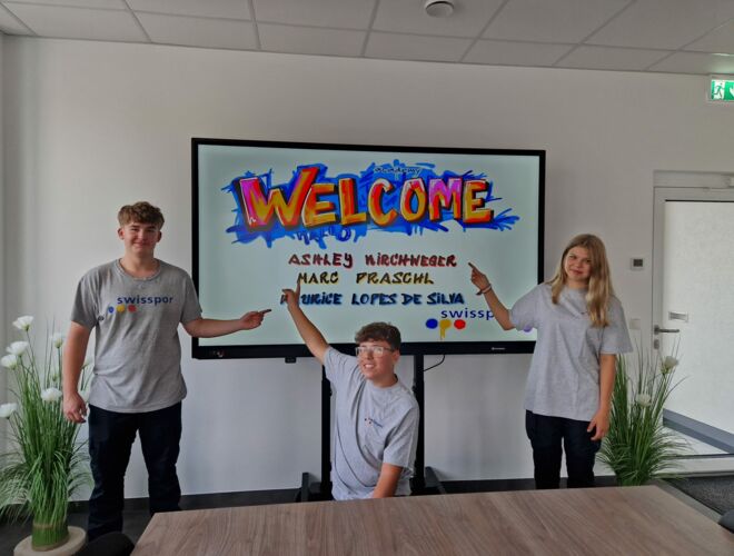 2024-09-02 Lehrlinge Gruppenfoto Start