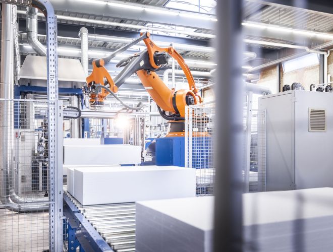 EPS Block auf Maschine EPS Produktion Steinhausen
