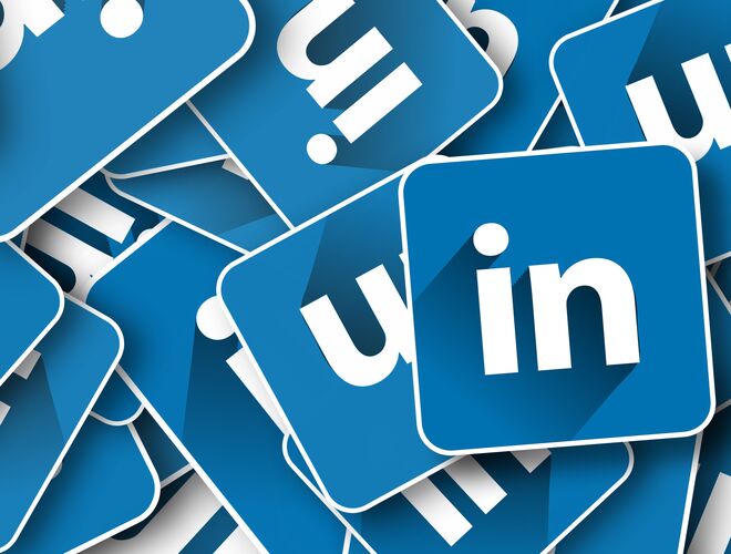 linkedin-3319543