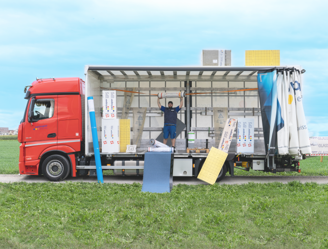Bild mit Produkten und Lösungen der swisspor LKW Produkte Bild